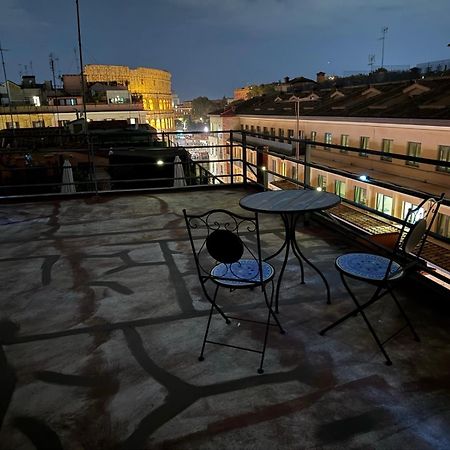 Attico Loft & Rooftop Colosseo Roma Eksteriør bilde